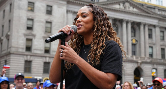 Knicks Championship Parade Ends With Alicia Keys Live At City Hall