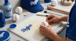 Spread: Los Angeles Dodgers (-1.5)