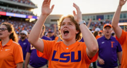 Spread: LSU (-3.5)